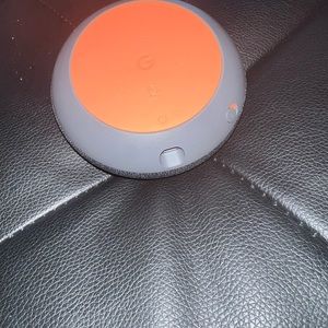 GOOGLE HOME MINI